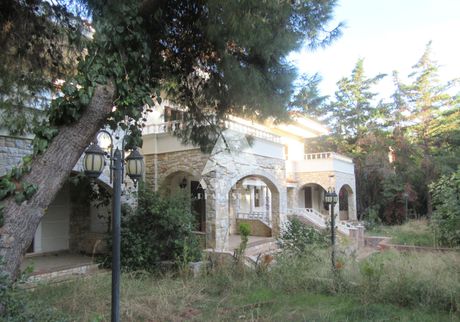 Μονοκατοικία 250 τ.μ. για πώληση