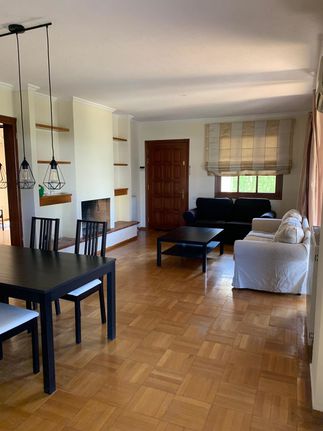 Apartment 100 sqm for rent, Athens - South, Voula
