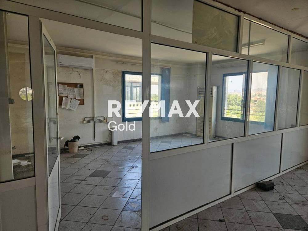 Κατάστημα 580 τ.μ. προς ενοικίαση, Κέντρο Μενεμένης