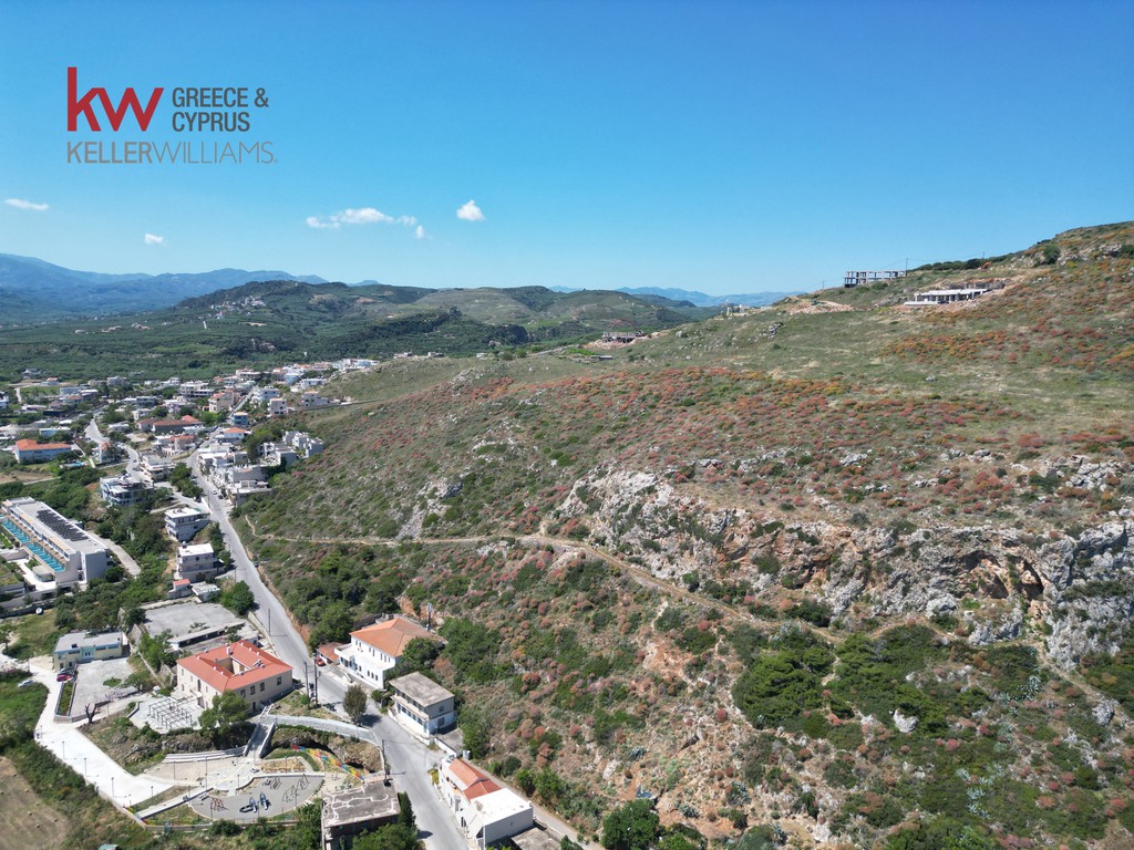 Οικόπεδο 22.700 τ.μ. προς πώληση, Γριμπιλιανά