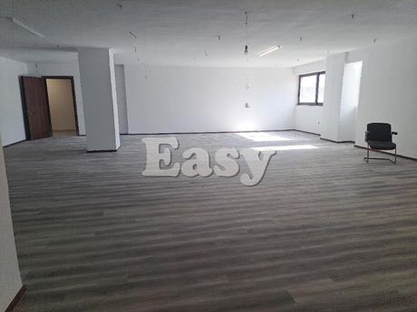 Office 246 sqm for rent