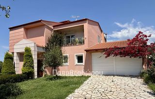 Μονοκατοικία 245 τ.μ. για πώληση