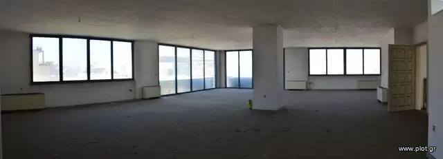 Επιχειρηματικό κτίριο 1.180 τ.μ. πρός πώληση, Πειραιάς, Λιμάνι