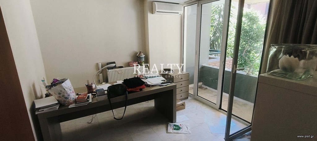 Showroom 50 sqm for rent, Thessaloniki - Center, Ippokratio