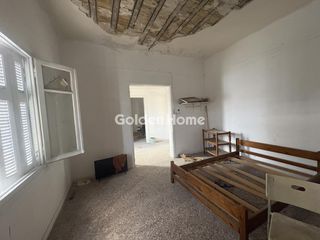 Βιομηχανικός χώρος 110 τ.μ. προς πώληση, Λιμάνι Πειραιά-thumb-9