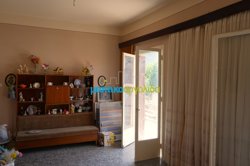 Συγκρότημα διαμερισμάτων 242,23 τ.μ. πρός πώληση, Αργολίδα, Ασίνη