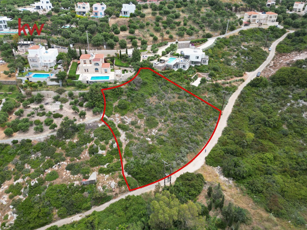 Οικόπεδο 2.090 τ.μ. προς πώληση, Πλάκα Βάμου