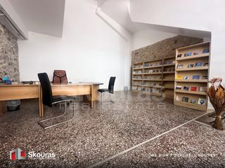 Κατάστημα 135 τ.μ. για ενοικίαση, Μεσσηνία, Καλαμάτα-thumb-3