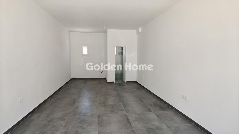 Κατάστημα 40 τ.μ. προς ενοικίαση, Θήρα