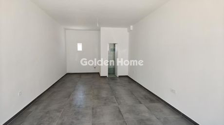 Store 40 sqm for rent