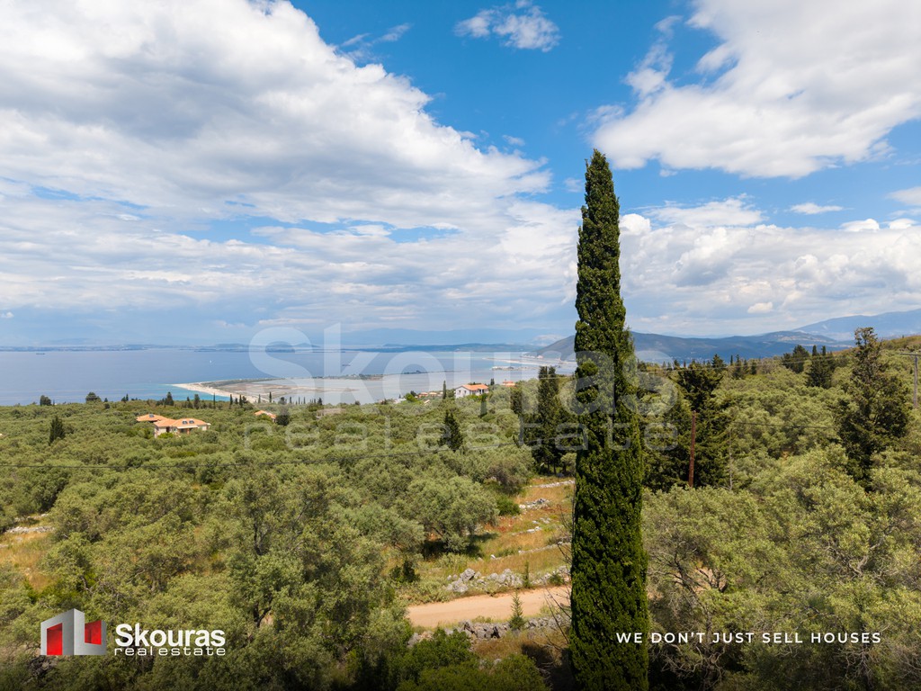 Αγροτεμάχια 4.429 τ.μ. προς πώληση, Περιοχή Χώρας Λευκάδας