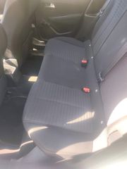 Peugeot 208 2022-thumb-7