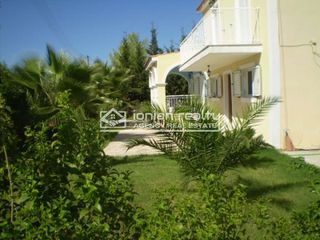 Συγκρότημα διαμερισμάτων 205 τ.μ. για πώληση