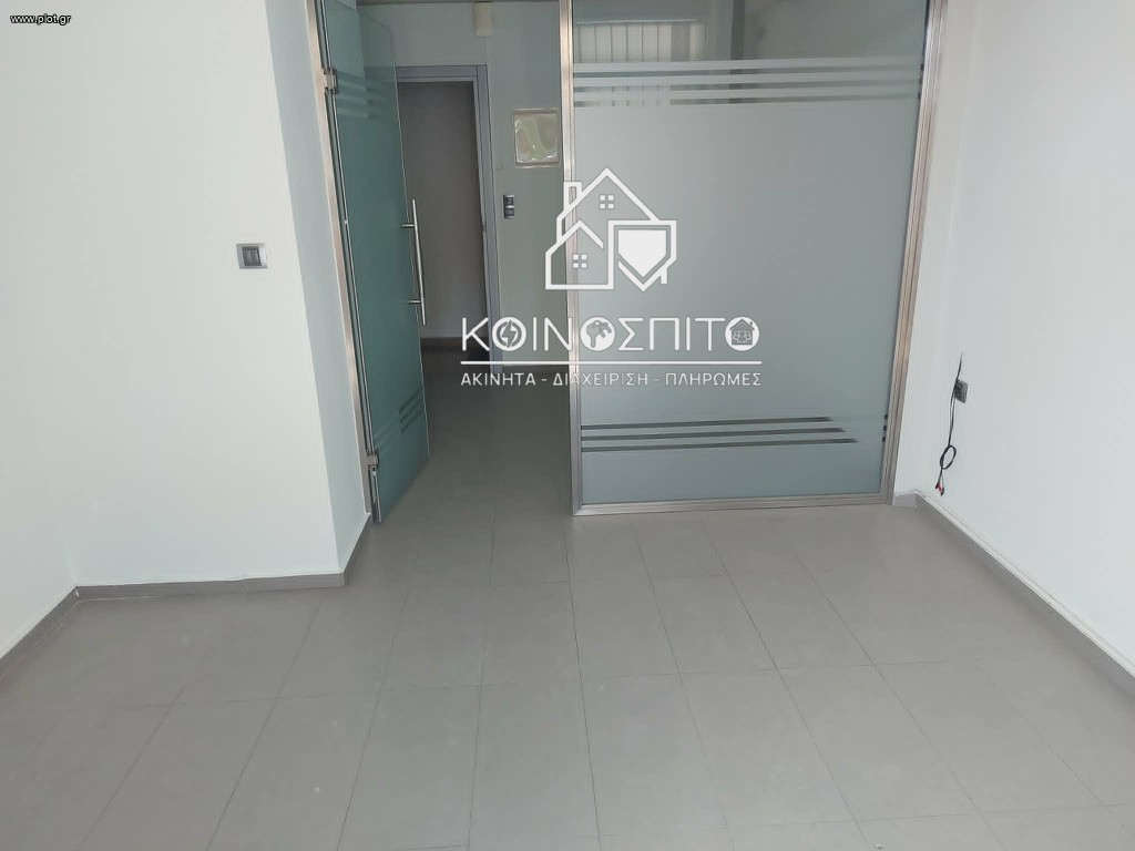 Γραφείο 22 τ.μ. προς ενοικίαση, Πάρκο - Αγία Τριάδα