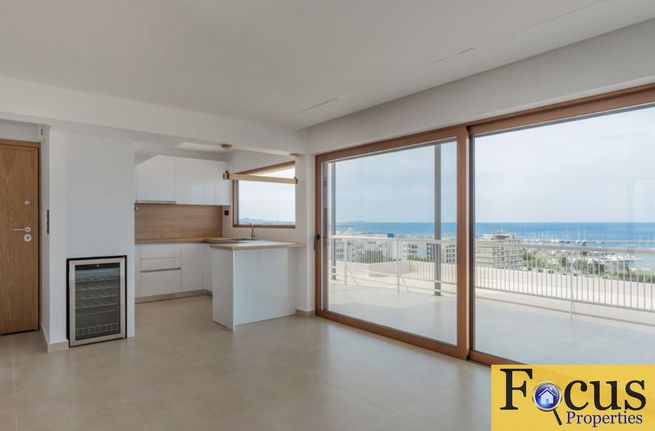 Apartment 45 sqm for rent, Athens - South, Alimos