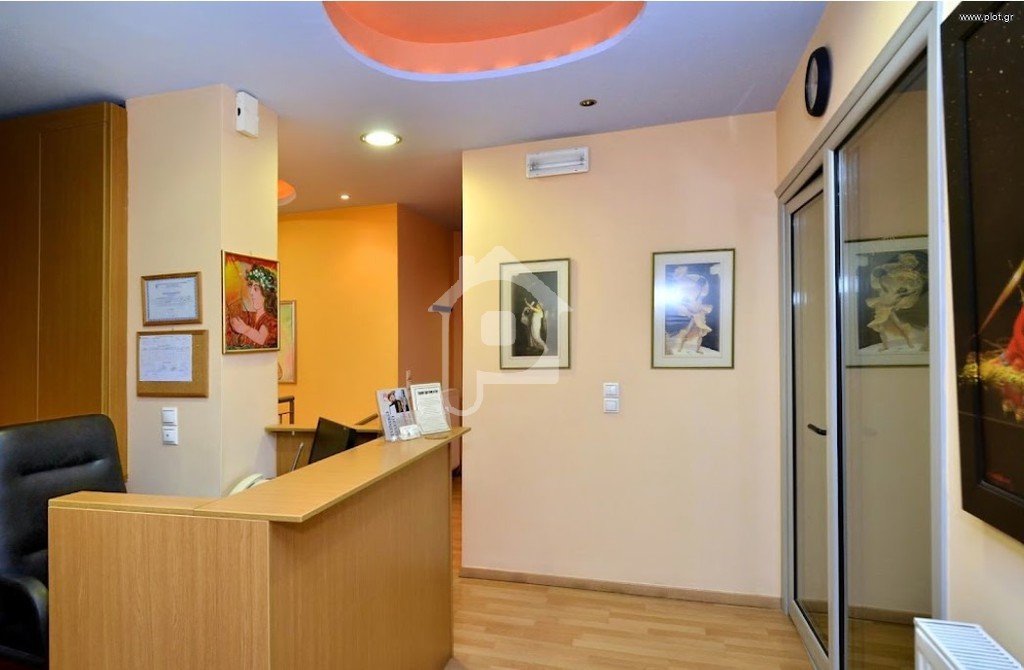 Γραφείο 115 τ.μ. προς πώληση, Hilton