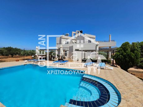 Villa 200 sqm for sale