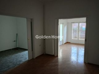 Επιχειρηματικό κτίριο 670 τ.μ. για πώληση
