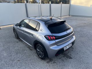 Peugeot 208 2021 gt line-thumb-3