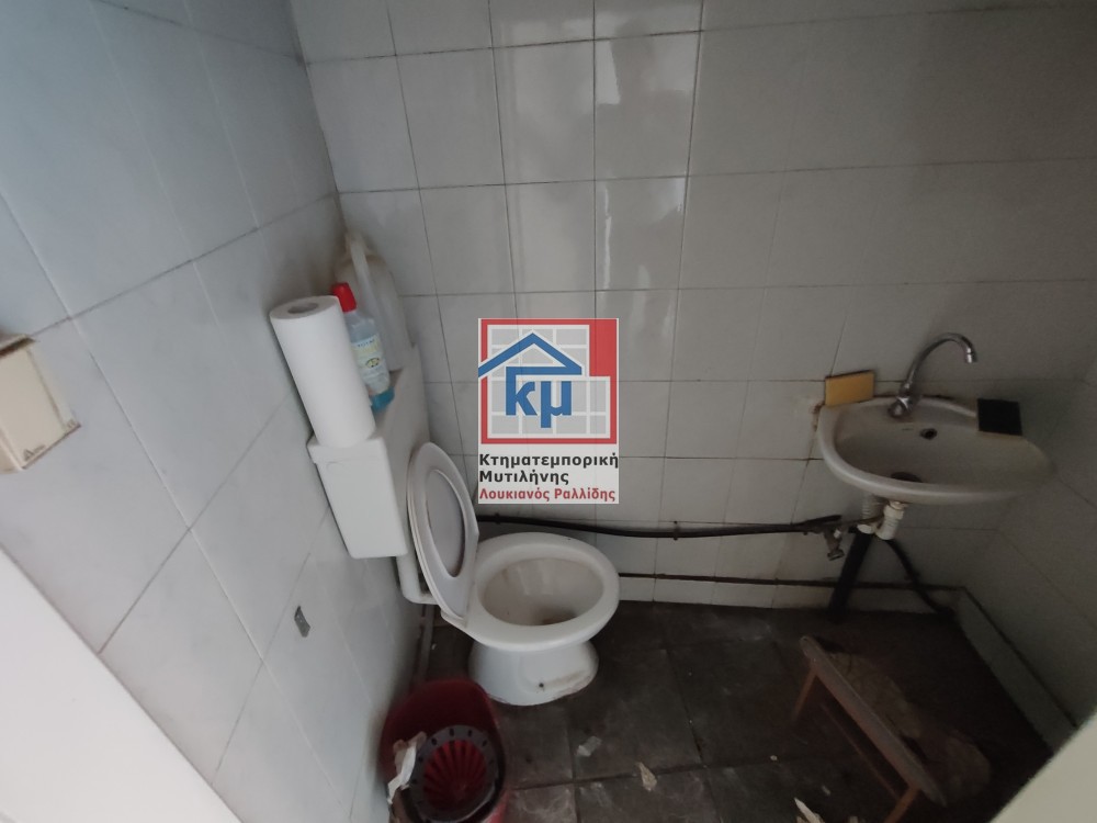 Κατάστημα 28 τ.μ. πρός ενοικίαση, Ν. Λέσβου, Λέσβος - Μυτιλήνη