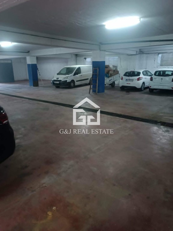 Parking 250 τ.μ. προς ενοικίαση, Κέντρο Θέρμης
