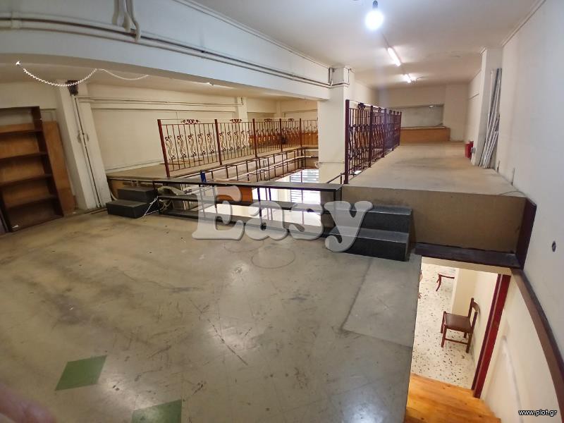 Κατάστημα 87 τ.μ. προς πώληση, Εξάρχεια