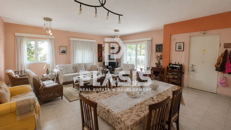 Detached home 241 sqm for sale, Athens - South, Alimos