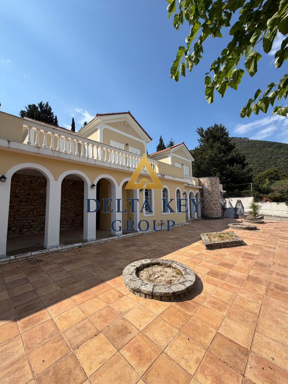 Βίλλα 408 τ.μ. πρός πώληση, Ν. Κεφαλονιάς, Ιθάκη
