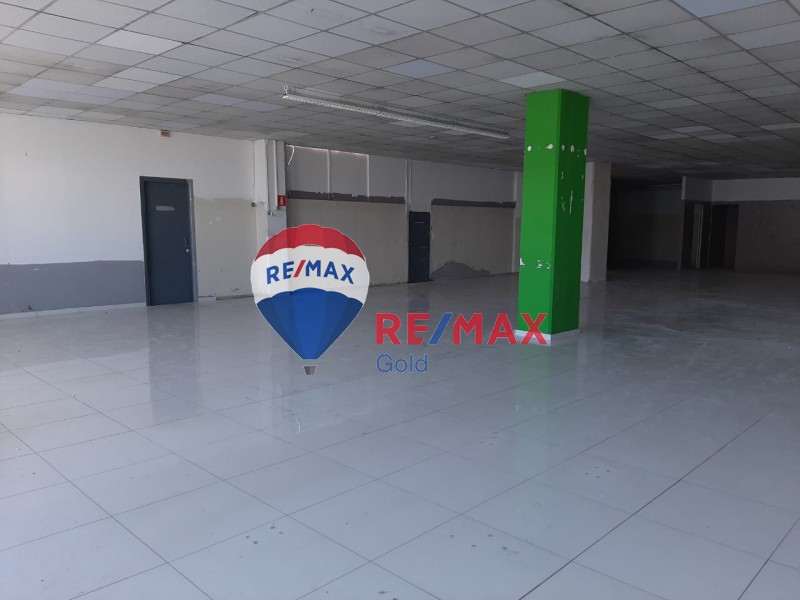 Κατάστημα 305 τ.μ. προς ενοικίαση, Παράσχου