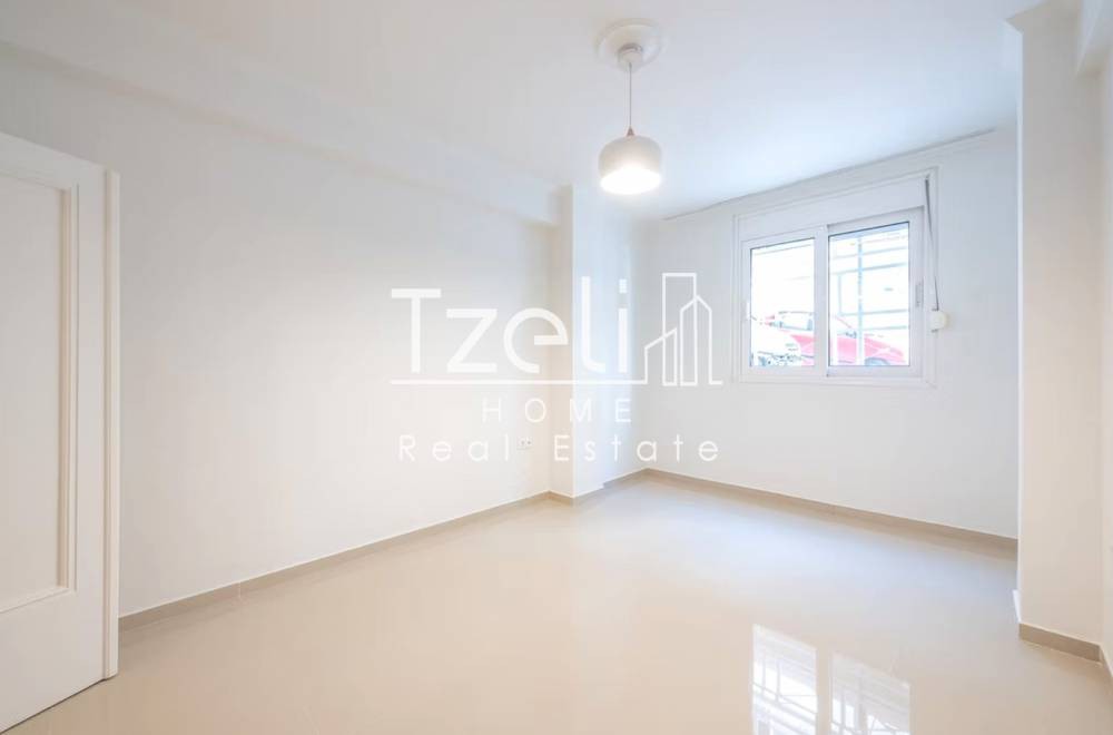 Studio / γκαρσονιέρα 28 τ.μ. πρός πώληση, Αθήνα - Κέντρο, Παγκράτι