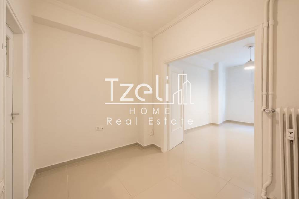 Studio / γκαρσονιέρα 28 τ.μ. πρός πώληση, Αθήνα - Κέντρο, Παγκράτι
