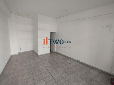 Store 67 sqm for sale