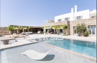Villa 294 sqm for sale