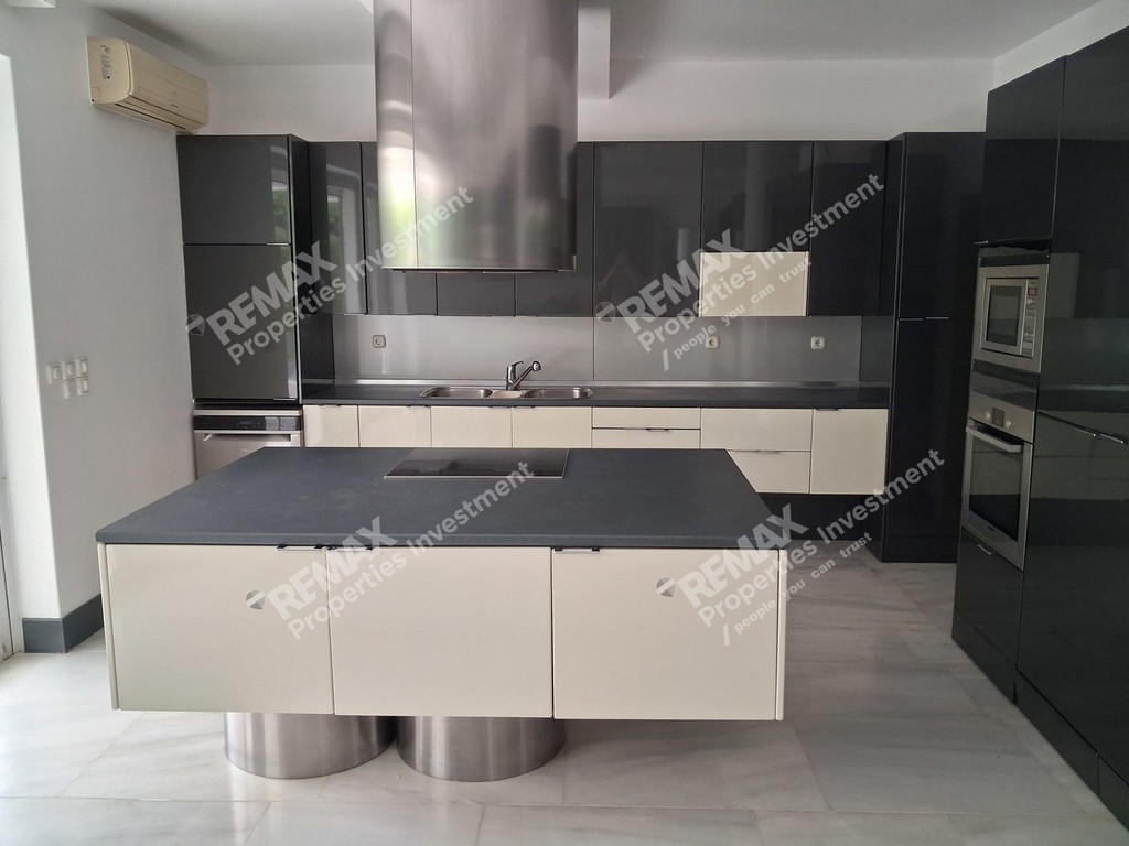 Μονοκατοικία 750 τ.μ. προς ενοικίαση, Εκάλη