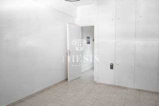 Studio / γκαρσονιέρα 30 τ.μ. για πώληση, Πειραιάς, Νέο Φάληρο-thumb-1