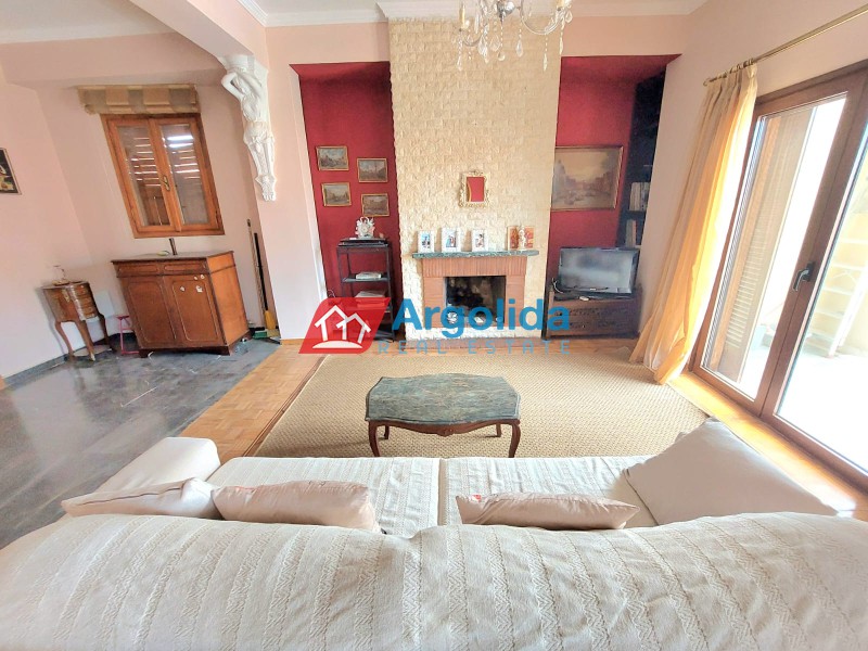 Apartment 170 sqm for sale, Xilokastro Center