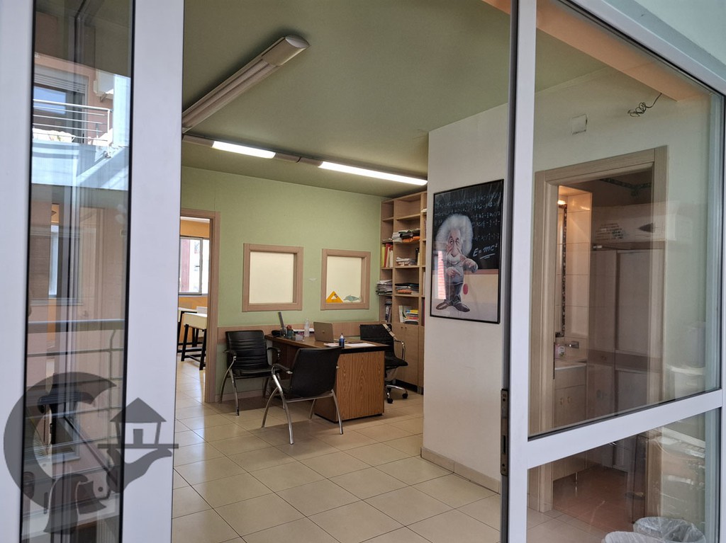 Κατάστημα 70 τ.μ. πρός ενοικίαση, Ν. Ιωαννίνων, Ιωάννινα