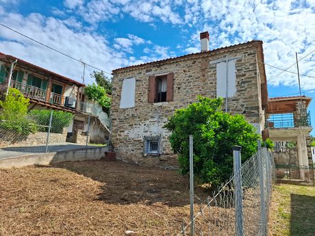 Detached home 90 sqm for sale