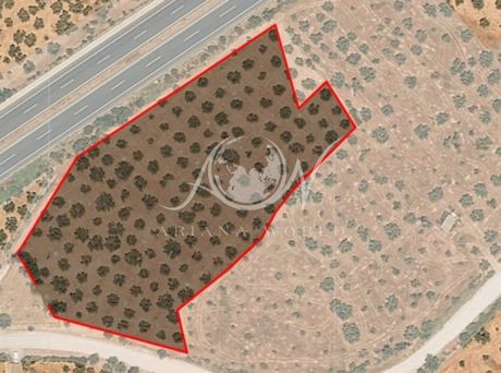 Parcel 8.900 sqm for sale