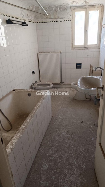 Κτίριο 237 τ.μ. πρός πώληση, Αττική - Υπόλοιπο, Ελευσίνα