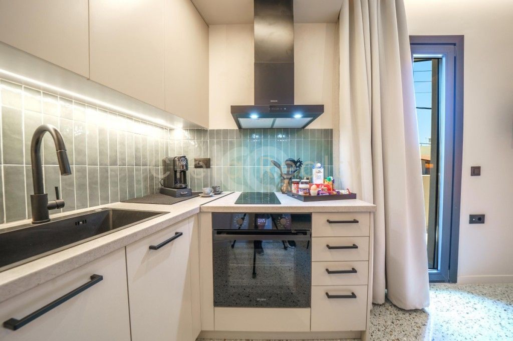 Studio / γκαρσονιέρα 35 τ.μ. προς ενοικίαση, Κέντρο Νέας Αλικαρνασσού