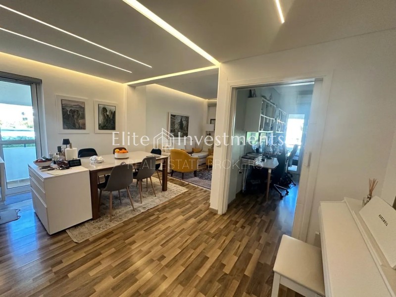 Γραφείο 72 τ.μ. πρός ενοικίαση, Αθήνα - Νότια Προάστια, Ηλιούπολη