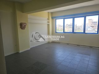 Office 87 sqm for rent