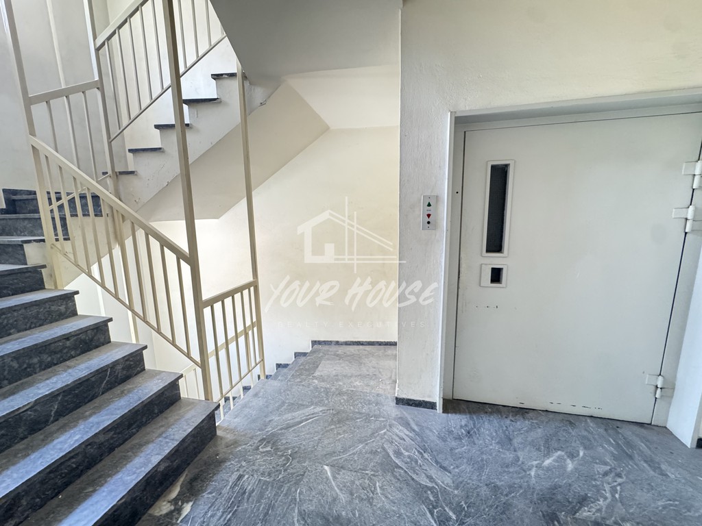 Επιχειρηματικό κτίριο 400 τ.μ. προς ενοικίαση, Δάφνη