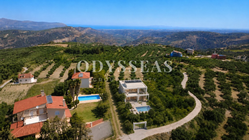 Land plot 557 sqm for sale, Heraklion Prefecture, Gorgolaini