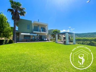 Villa 140 sqm for sale