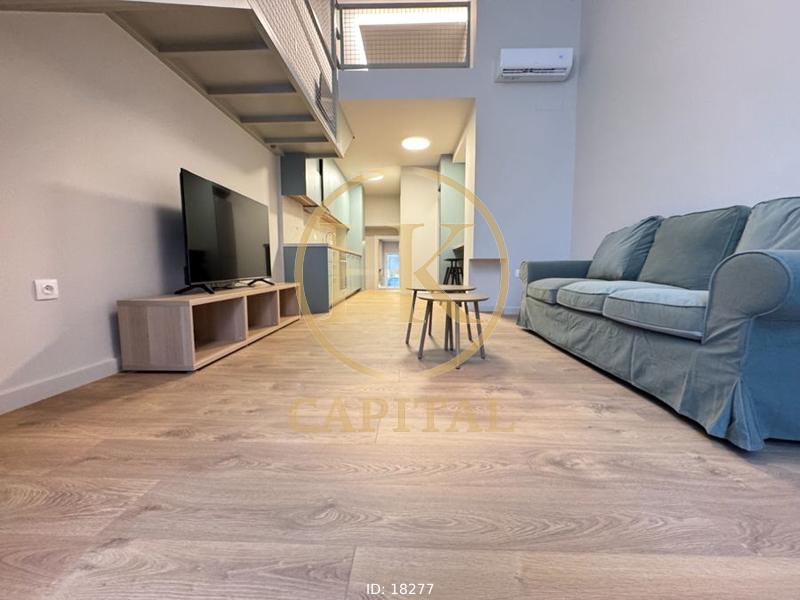 Loft 70 τ.μ. προς πώληση, Ελληνορώσων