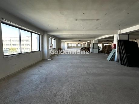 Store 900 sqm for rent