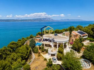 Villa 468 sqm for sale