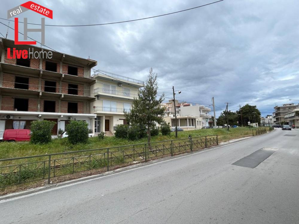 Συγκρότημα διαμερισμάτων 690 τ.μ. πρός πώληση, Κορινθία, Σικυώνα